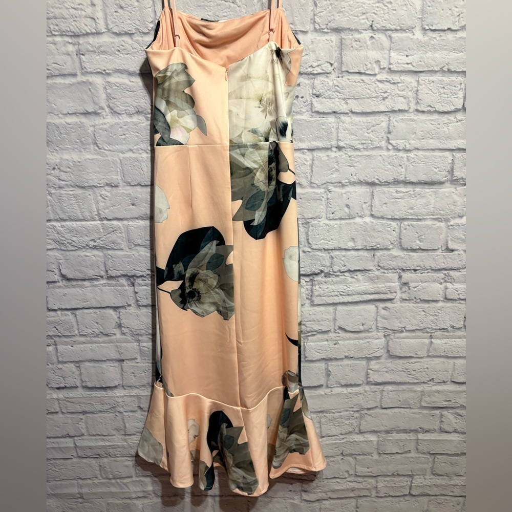 Spicy Sugar Floral Ruffle Hem Midi Dress in Peach Size 10 - Picture 7 of 11